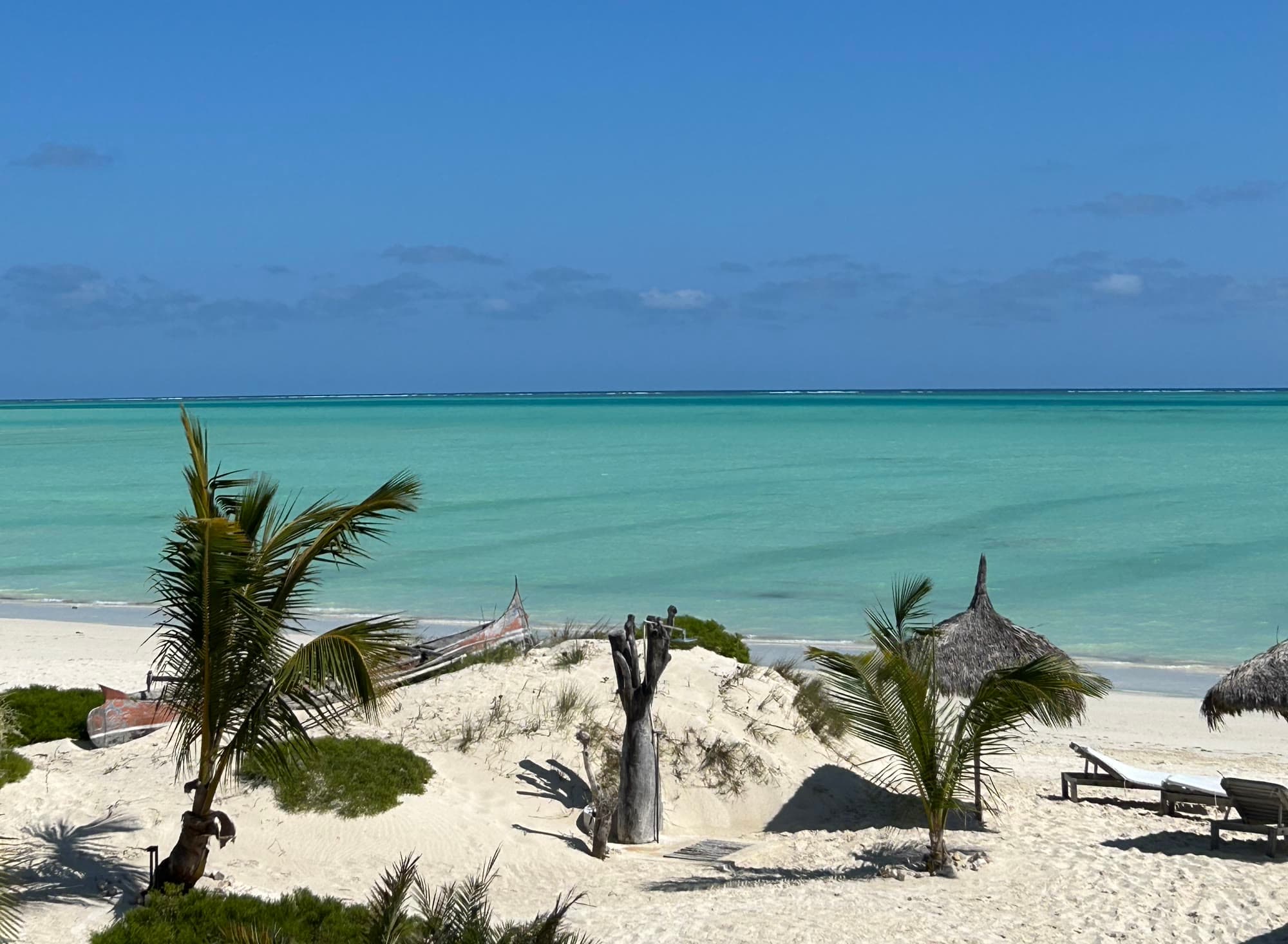 Mamirano · plage d'Ambatomilo et lagon turquoise